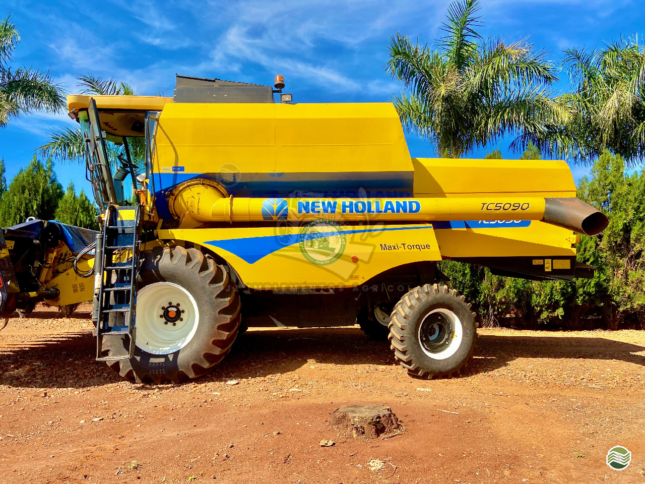 COLHEITADEIRA NEW HOLLAND TC 5090 JZ Implementos Agrícolas TOLEDO PARANÁ PR
